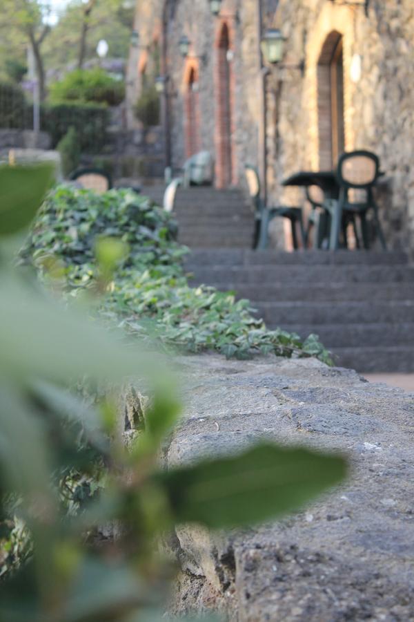 Le Cisterne Dell'Etna Hotel Calcerana-Marina Kültér fotó