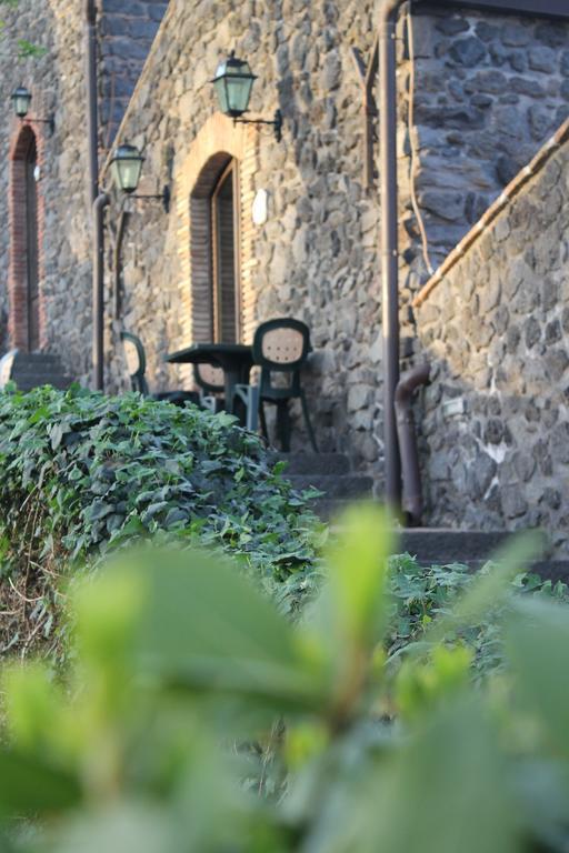 Le Cisterne Dell'Etna Hotel Calcerana-Marina Kültér fotó
